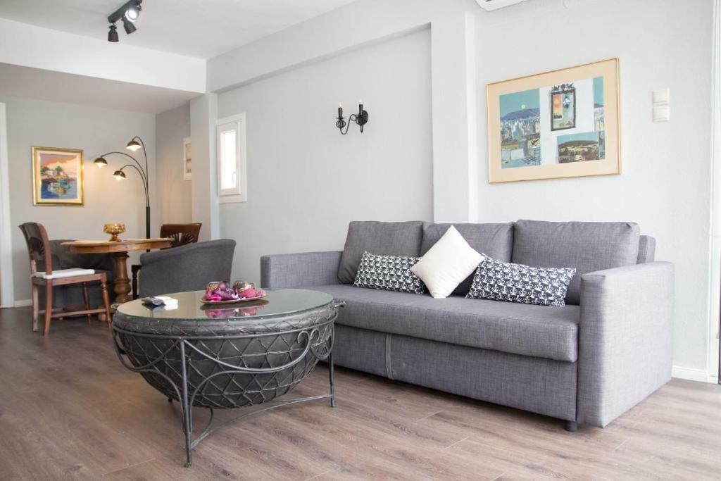 Port View Suites 2 卡瓦拉 外观 照片